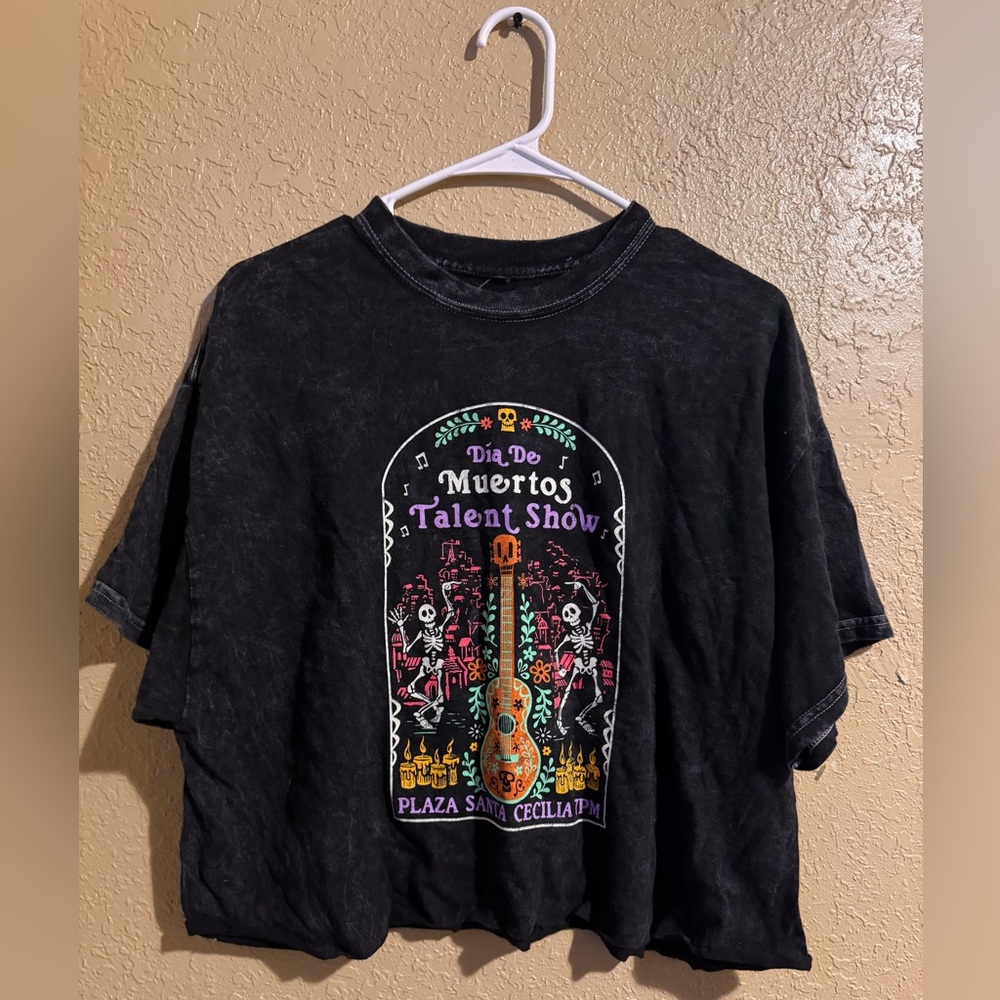 Disney Pixar Coco día de los muertos tshirt